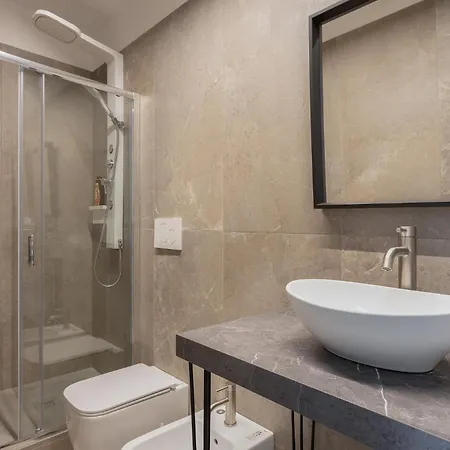 Snapstay Luxury In Centro A Appartamento