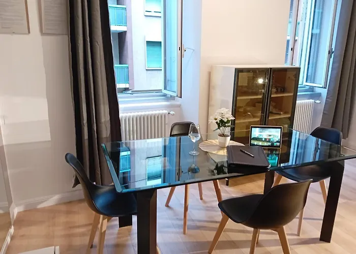 Snapstay Luxury In Centro A * Trieste